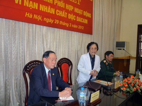 Ủy viên Trung ương Đảng, nguyên Phó Chủ tịch nước Nguyễn Thị Bình, Chủ tịch danh dự Hội nạn nhân da cam/dioxin Việt Nam. (Ảnh Thu Hòe)